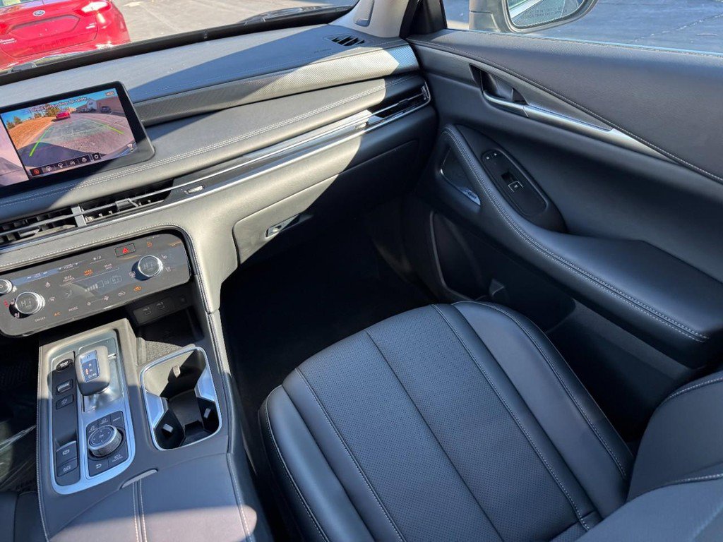 Used 2026 INFINITI QX60 Luxe w/ Cargo Package image 15