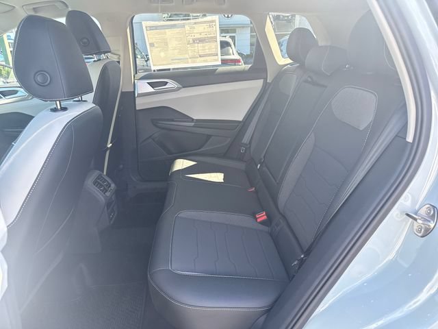 New 2026 Volkswagen Taos SE AWD/4WD image 16