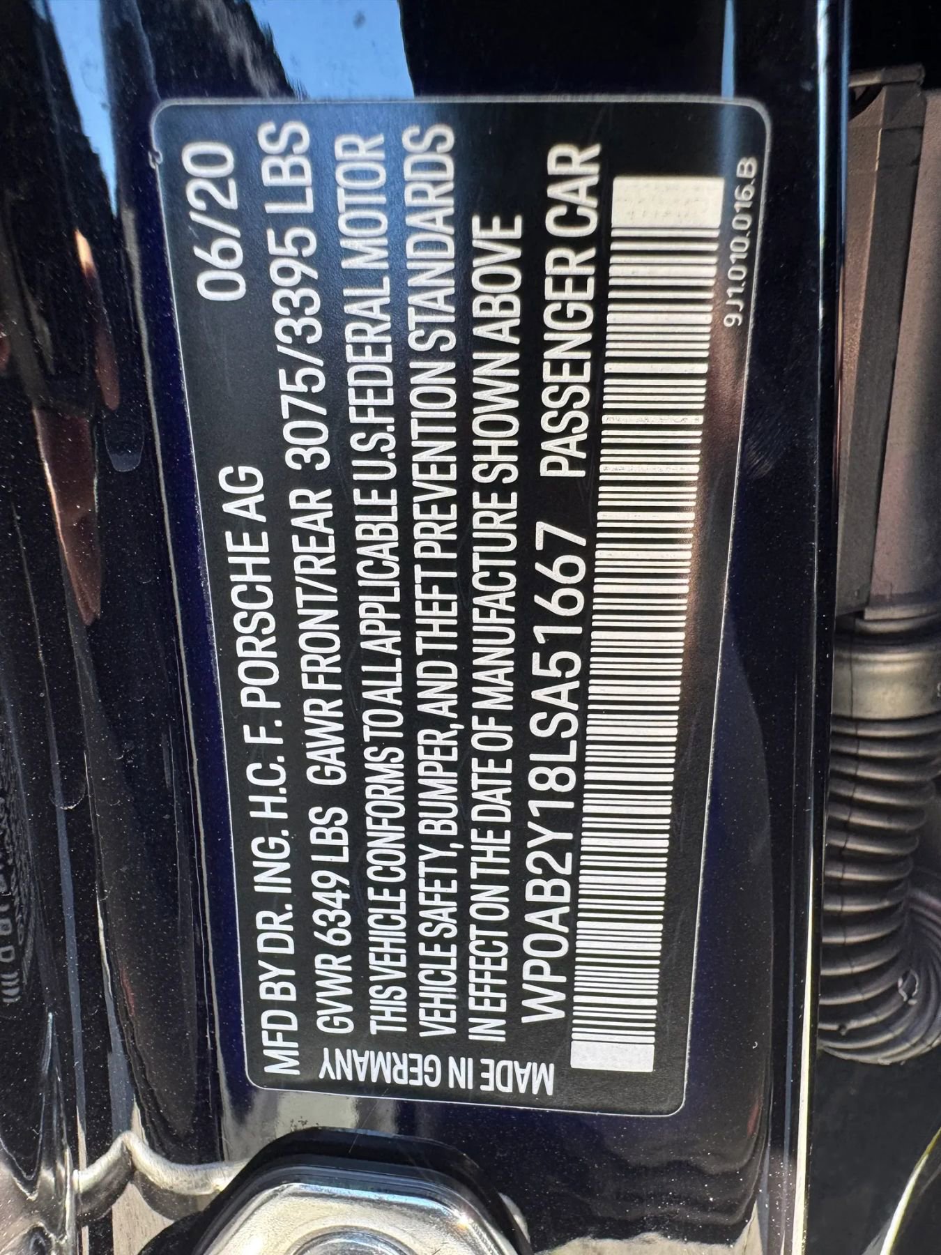 Used 2020 Porsche Taycan 4S image 37