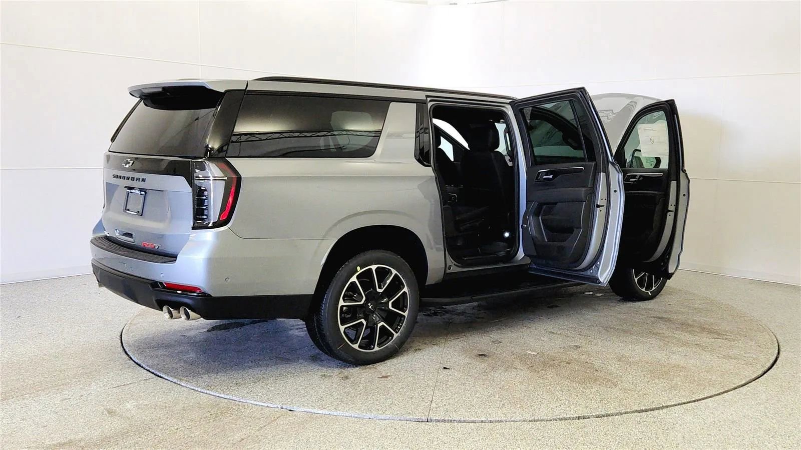 New 2026 Chevrolet Suburban RST w/ Comfort Package image 12