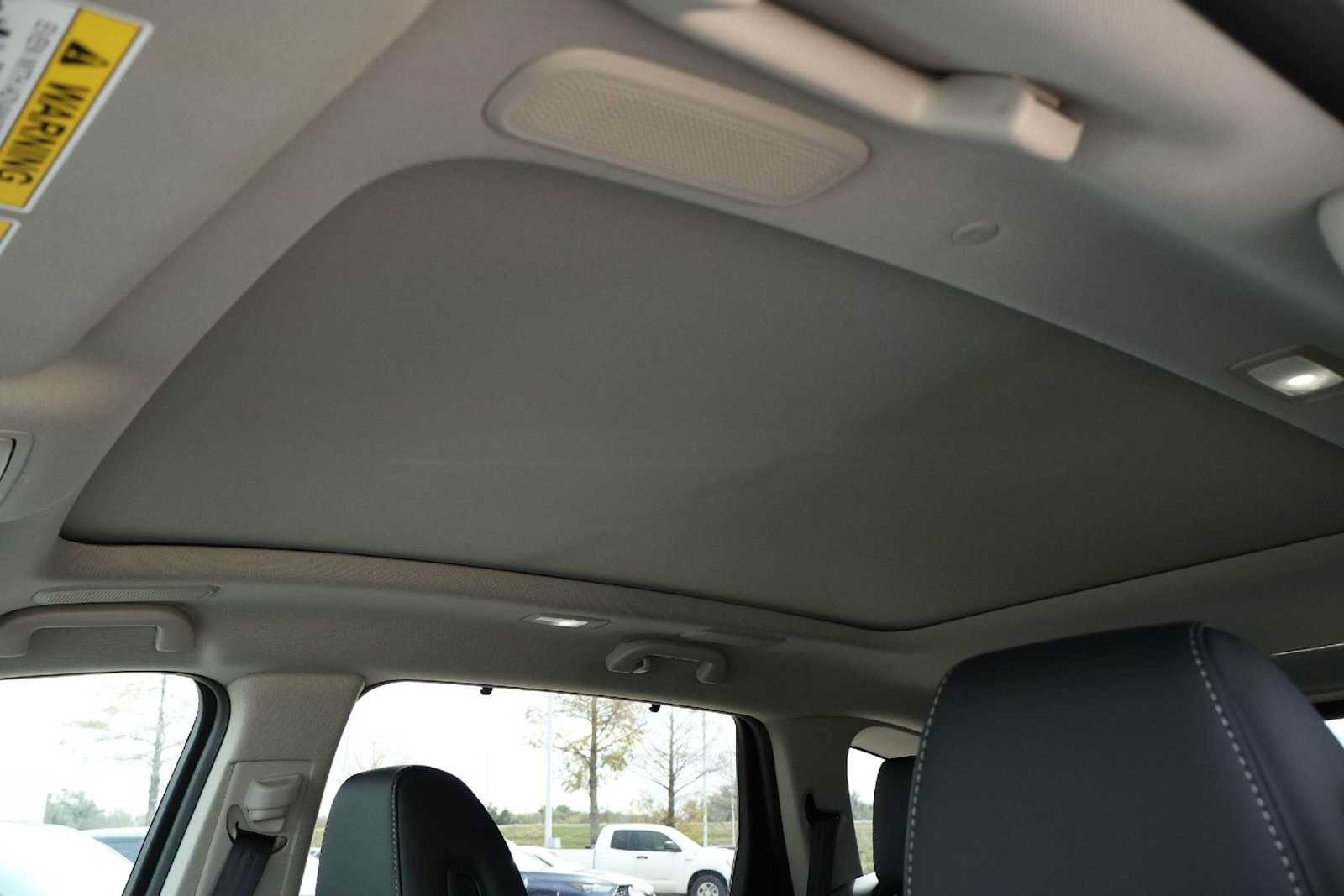 Certified 2026 Acura MDX w/ Technology Package FWD image 28