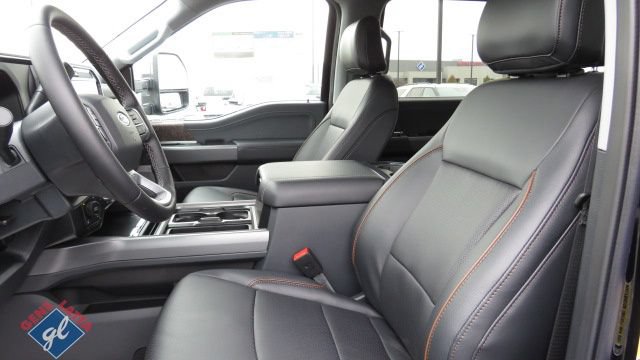 New 2026 Ford F250 Lariat w/ Lariat Ultimate Package AWD/4WD video 4