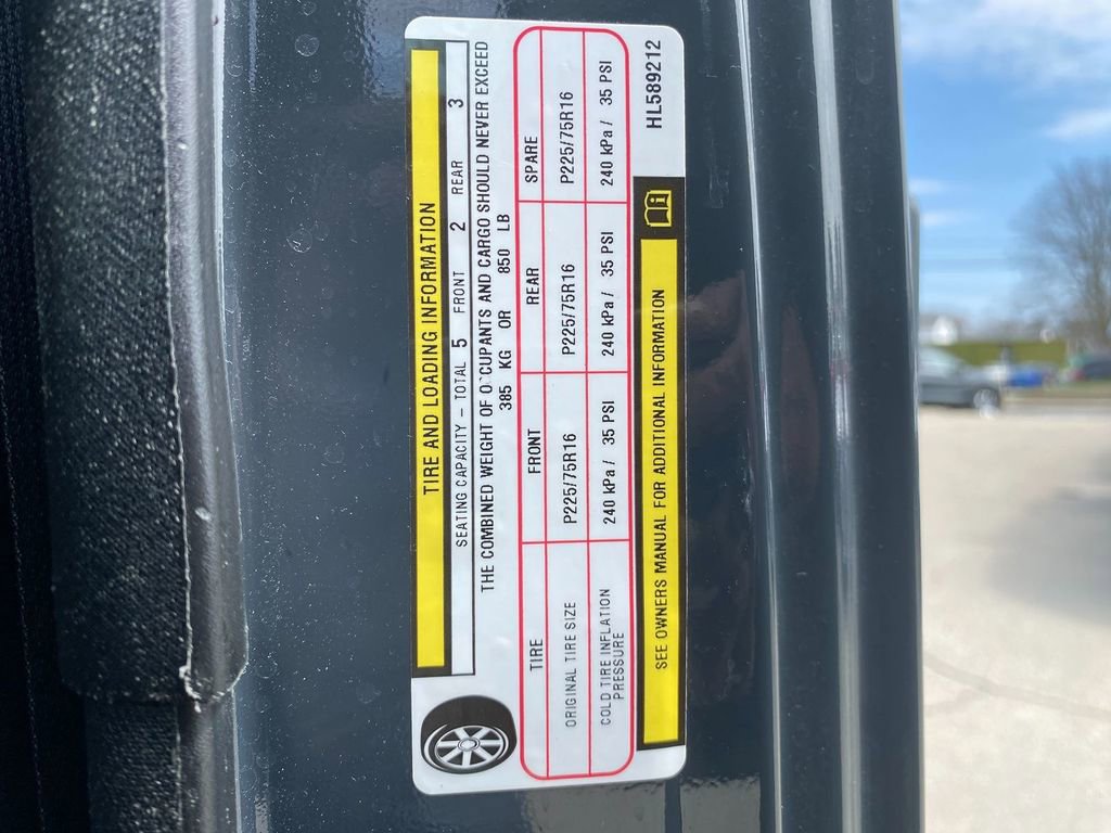 Used 2017 Jeep Wrangler Unlimited Sport w/ Connectivity Group image 25