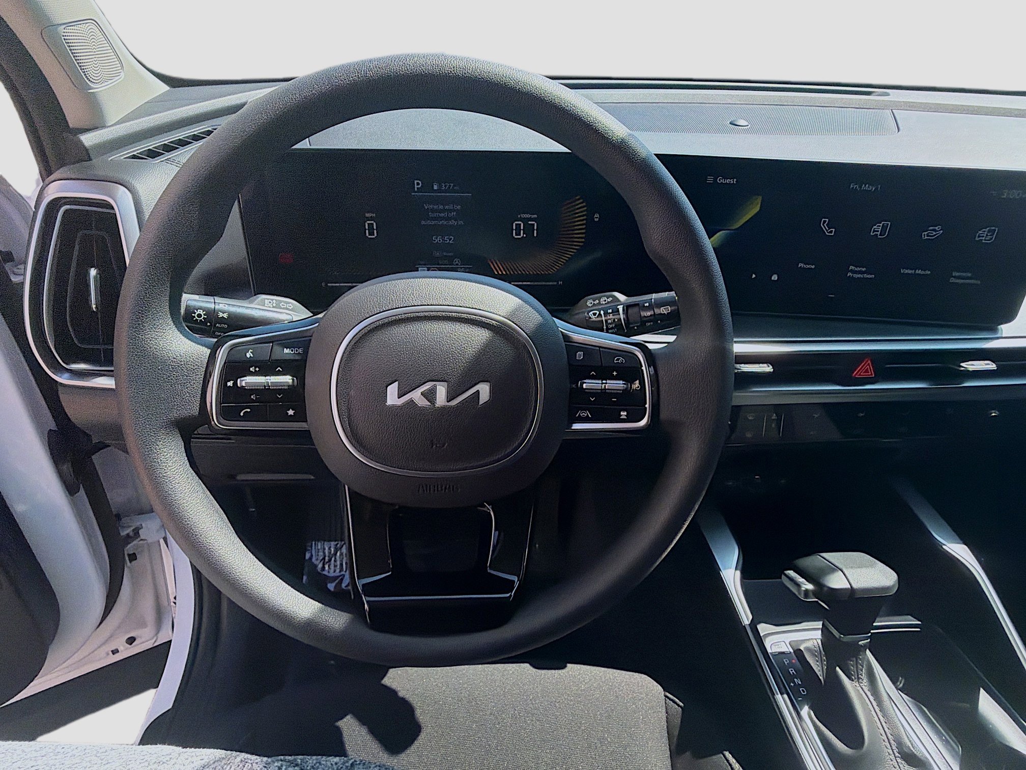 Used 2025 Kia Sorento LX FWD image 8