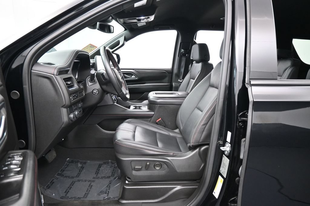 Used 2023 Chevrolet Tahoe RST w/ Luxury Package RWD image 11