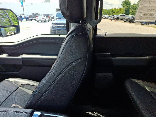 Used 2023 Ford F250 Lariat w/ Lariat Ultimate Package AWD/4WD image 24