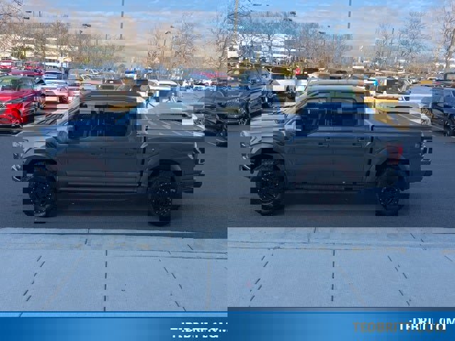 Used 2019 Ford F150 Raptor w/ Equipment Group 802A Luxury image 4