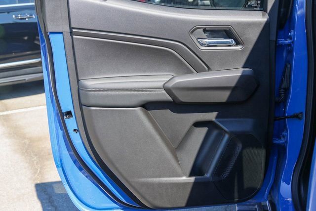 New 2026 GMC Canyon Elevation w/ Convenience Package image 9