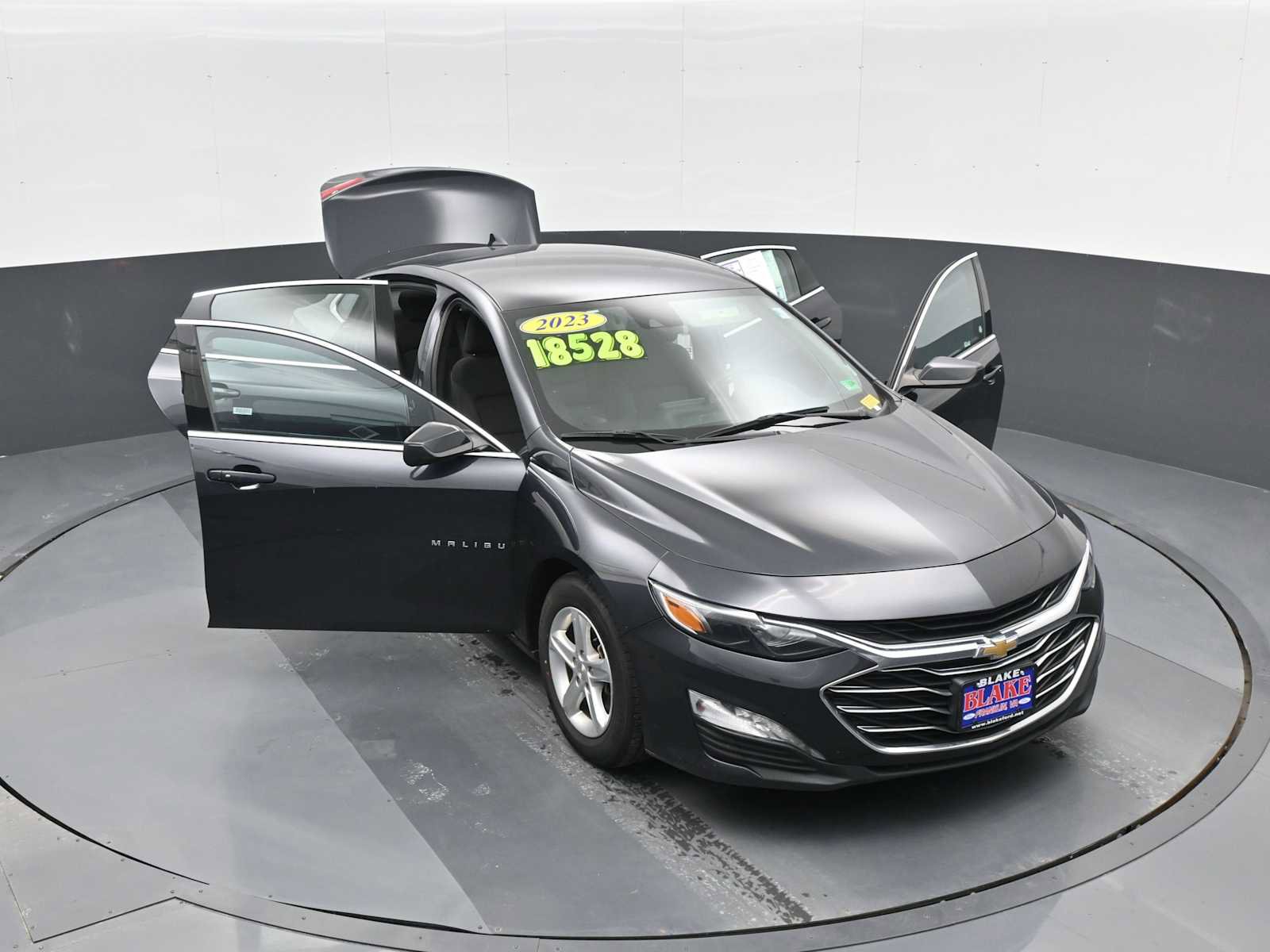 Used 2023 Chevrolet Malibu LT image 37