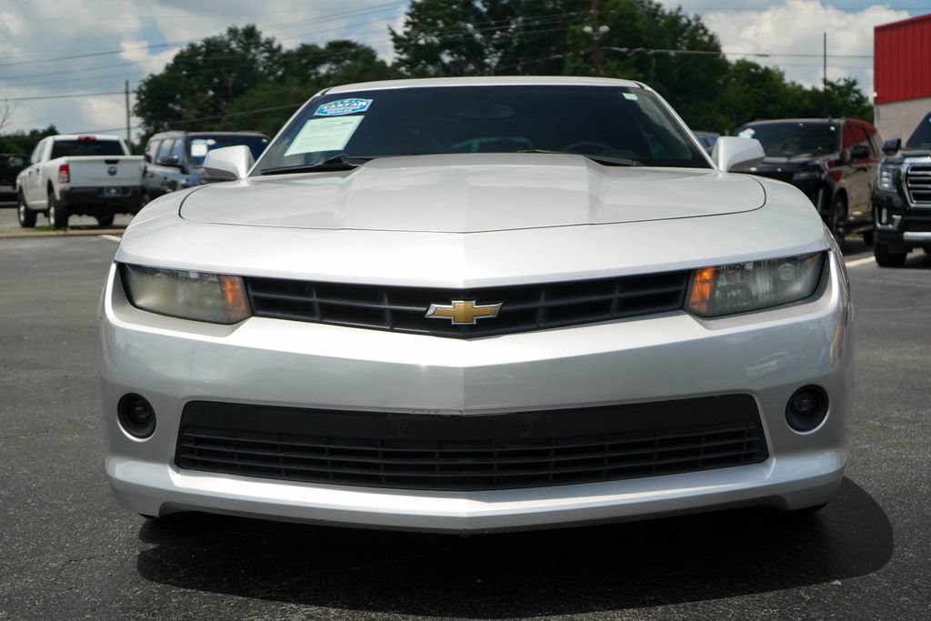 Used 2015 Chevrolet Camaro LT RWD image 16
