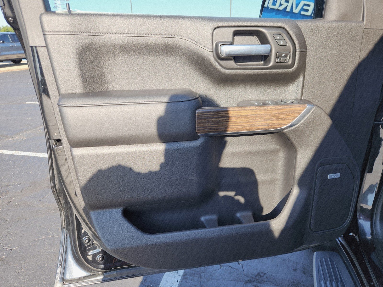 Used 2021 Chevrolet Silverado 1500 High Country w/ Technology Package AWD/4WD image 37