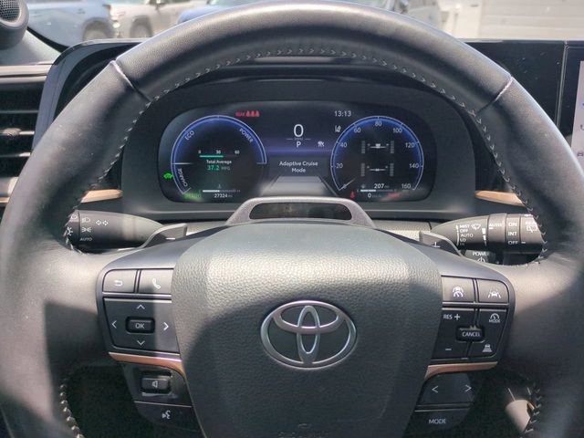 Used 2025 Toyota Crown Signia w/ Advanced Technology Package AWD/4WD image 31