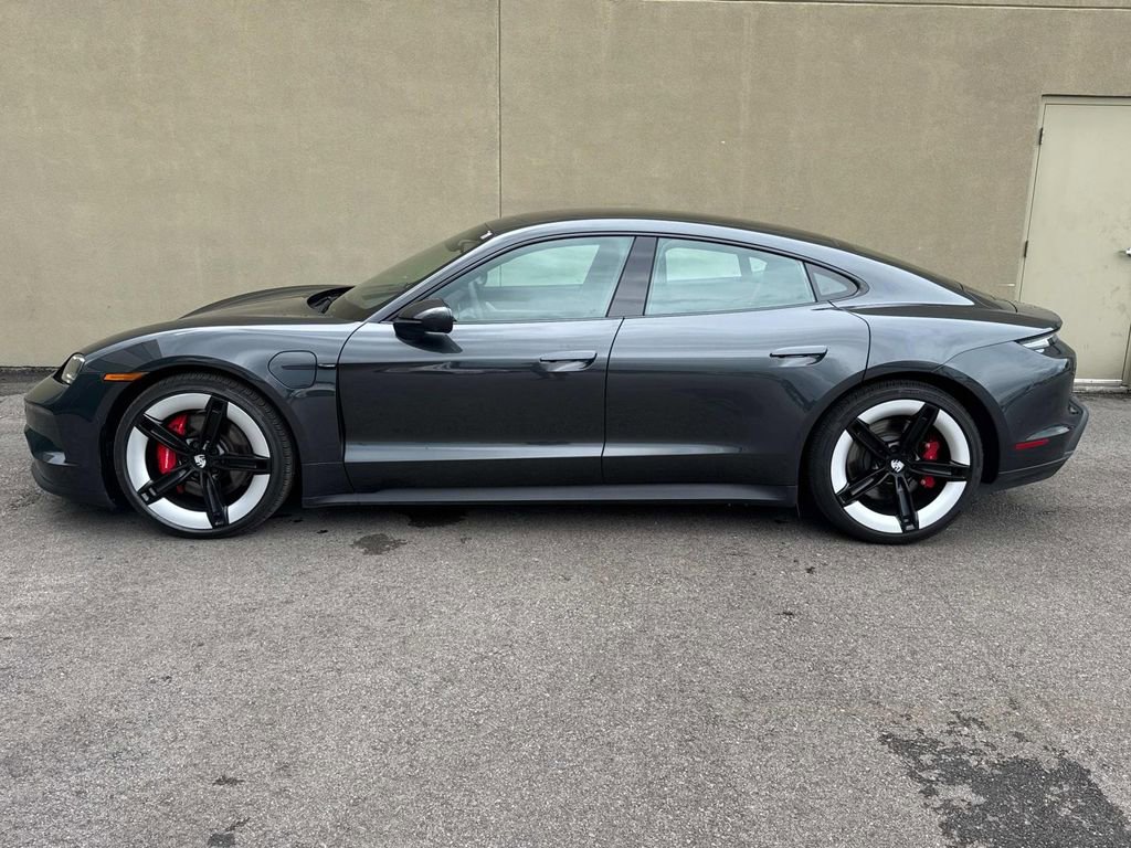 Certified 2025 Porsche Taycan 4S image 2