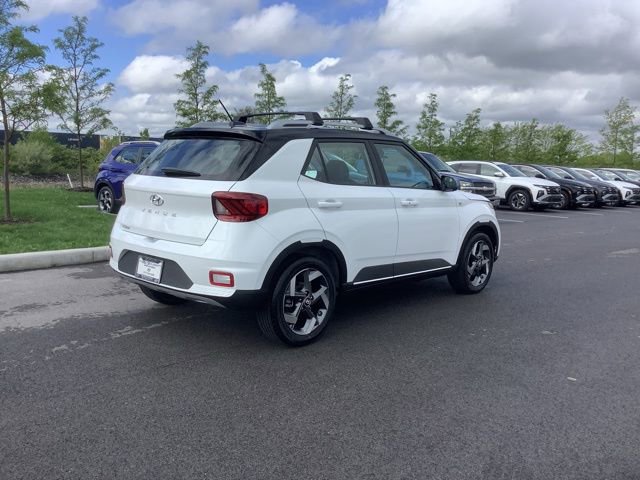 Certified 2025 Hyundai Venue Limited image 6