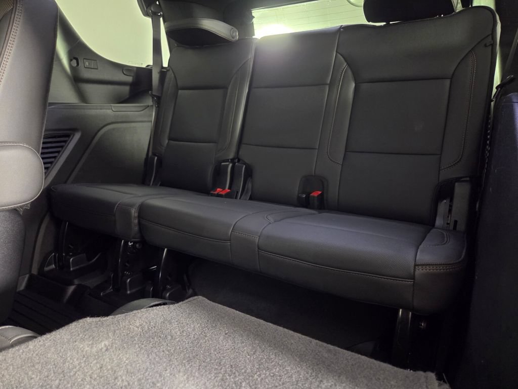 Used 2025 Chevrolet Tahoe High Country RWD image 26