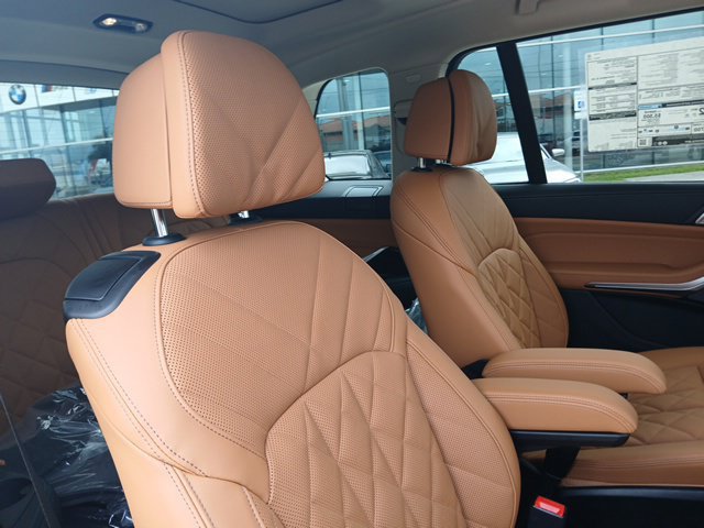 New 2027 BMW X7 xDrive40i w/ Premium Package AWD/4WD image 10