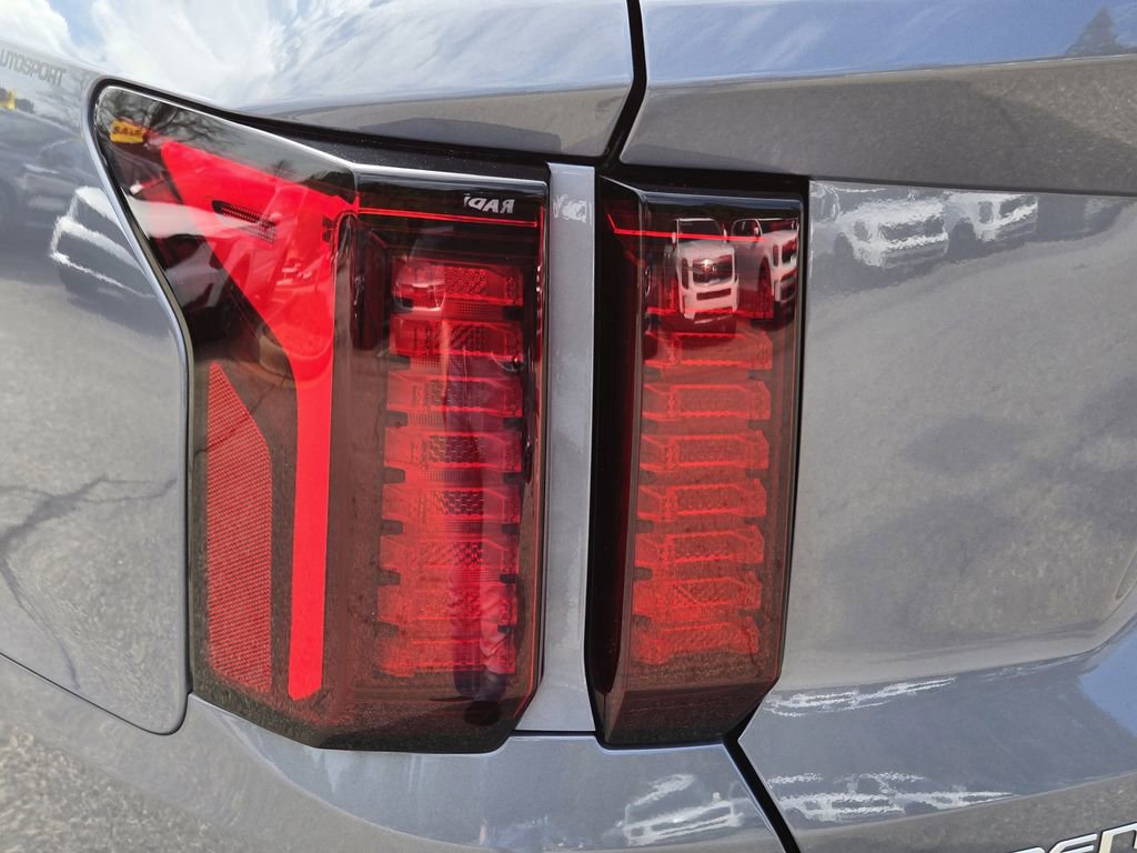 Certified 2023 Kia Sorento X-Line EX image 11