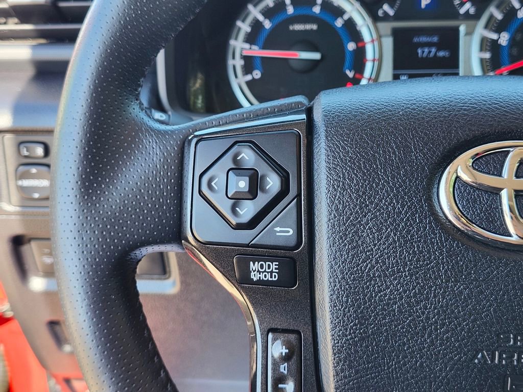 Used 2019 Toyota 4Runner TRD Off-Road Premium AWD/4WD image 29