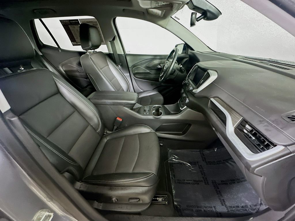 Used 2023 GMC Terrain SLT w/ Tech Package FWD image 12