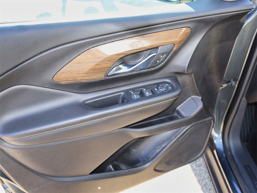 Used 2018 GMC Terrain SLE w/ Driver Convenience Package image 14