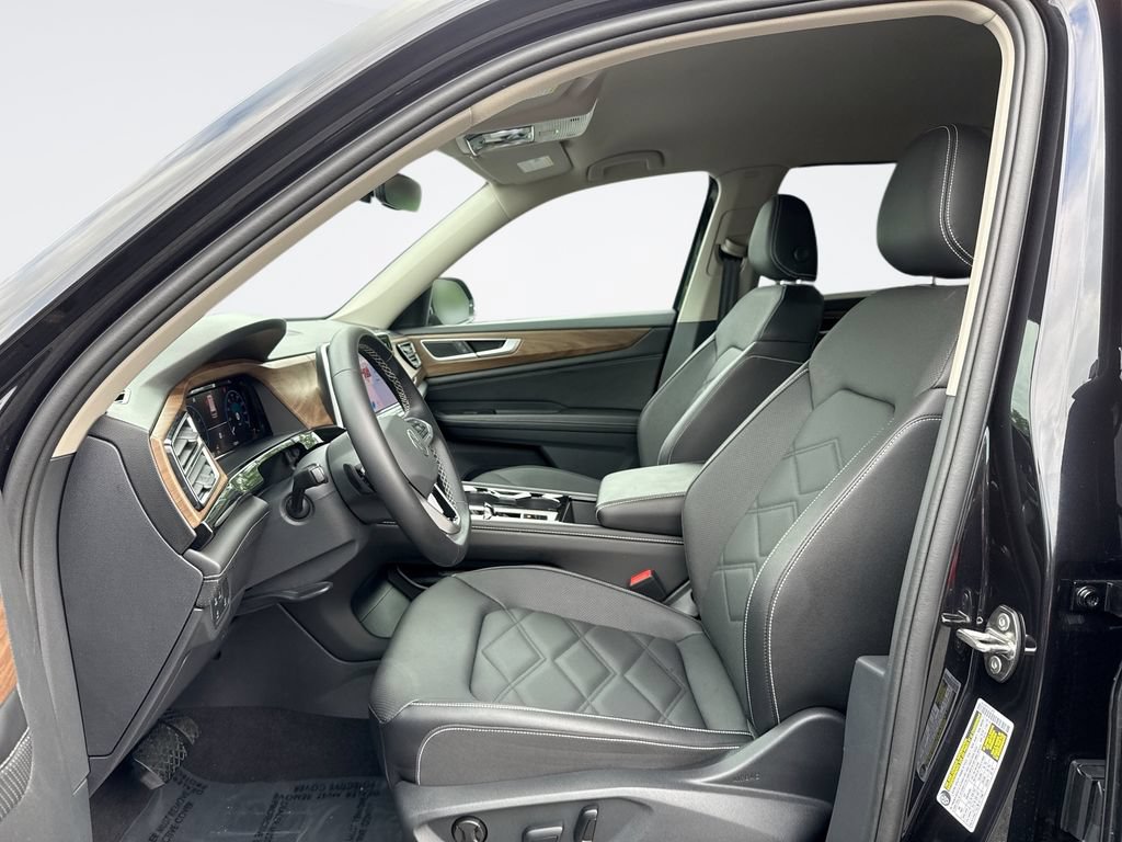Used 2026 Volkswagen Atlas SE AWD/4WD image 13