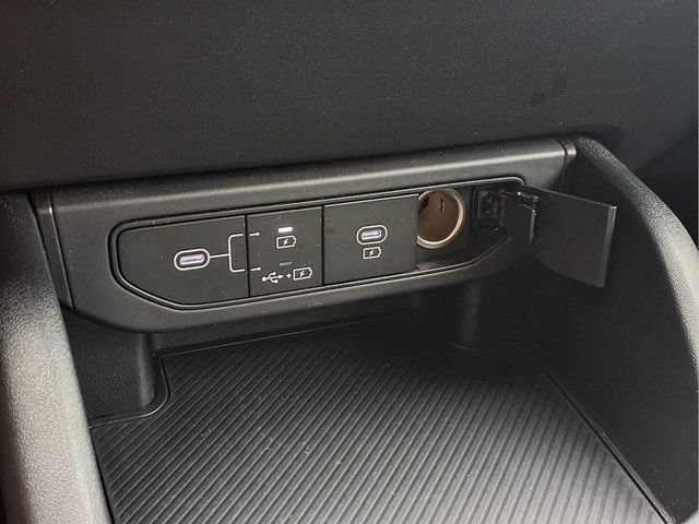 Used 2025 Kia K4 FWD image 10