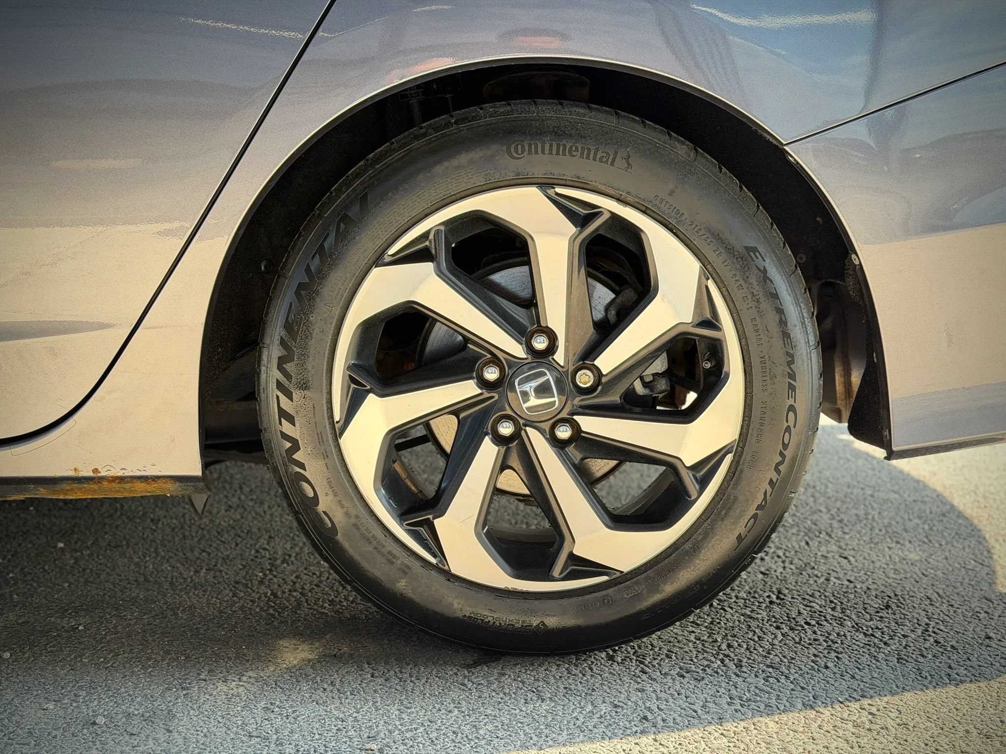 Used 2017 Honda Accord EX-L image 27