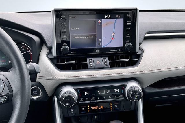 Used 2020 Toyota RAV4 Limited image 9