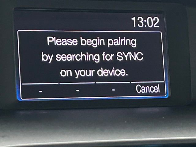 Used 2016 Ford Focus SE w/ SE Power Seat Package image 3