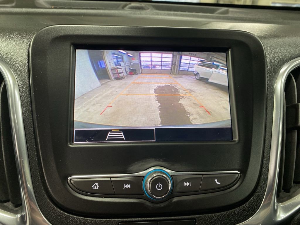 Used 2023 Chevrolet Equinox LT image 40