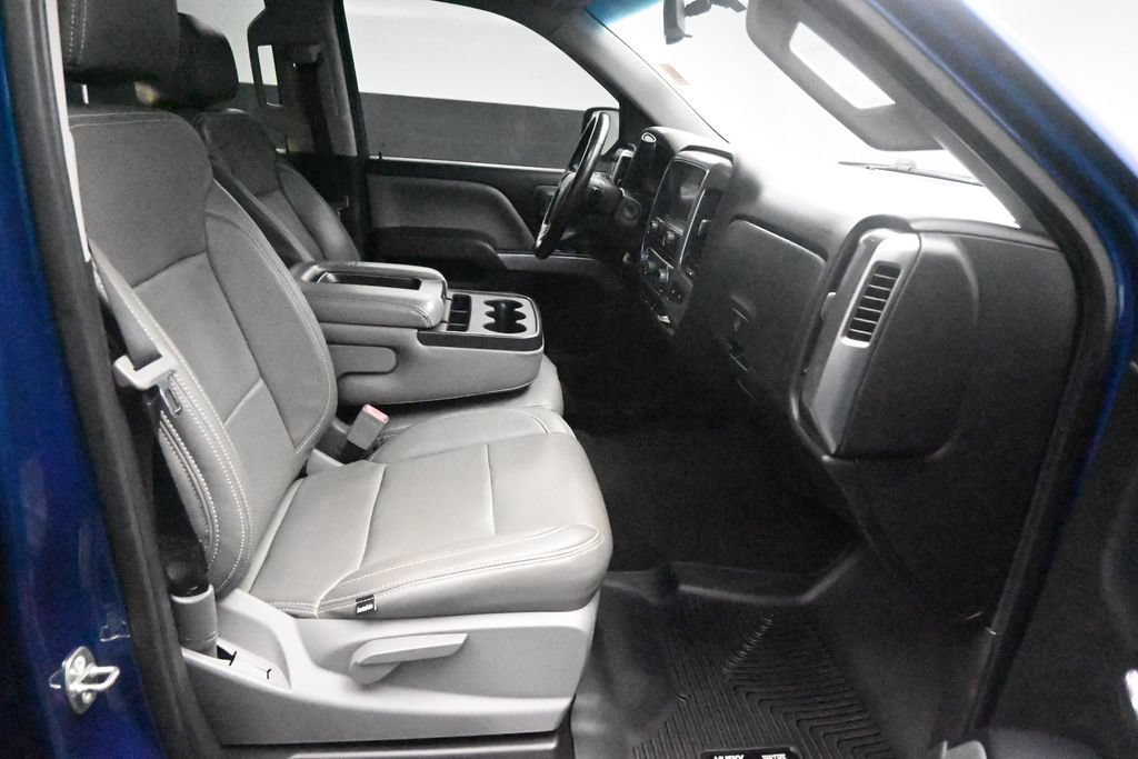 Used 2018 Chevrolet Silverado 1500 LT w/ Texas Edition AWD/4WD image 10