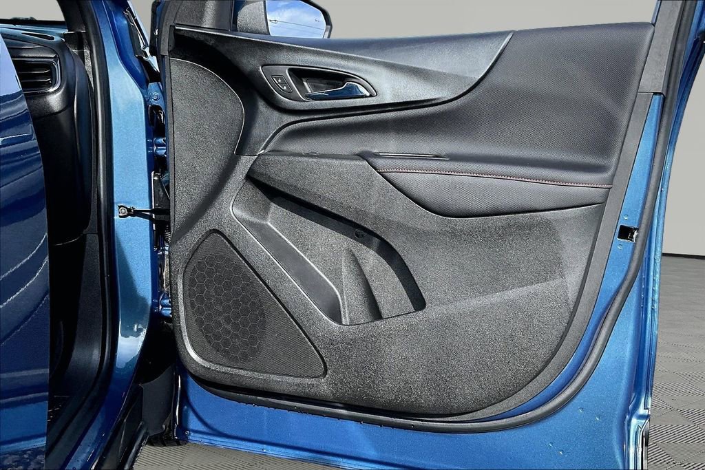 Used 2024 Chevrolet Equinox RS w/ LPO, Floor Liner Package image 24