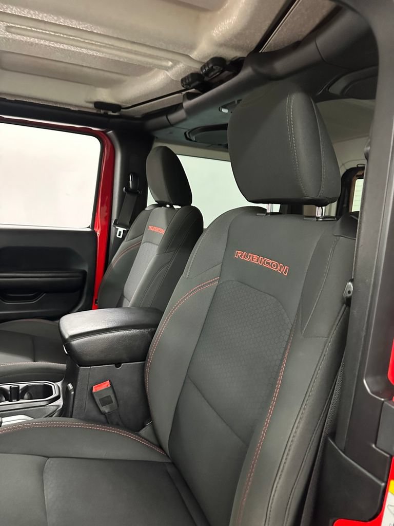Used 2018 Jeep Wrangler Rubicon w/ Uconnect 4C Nav & Sound Group AWD/4WD image 11