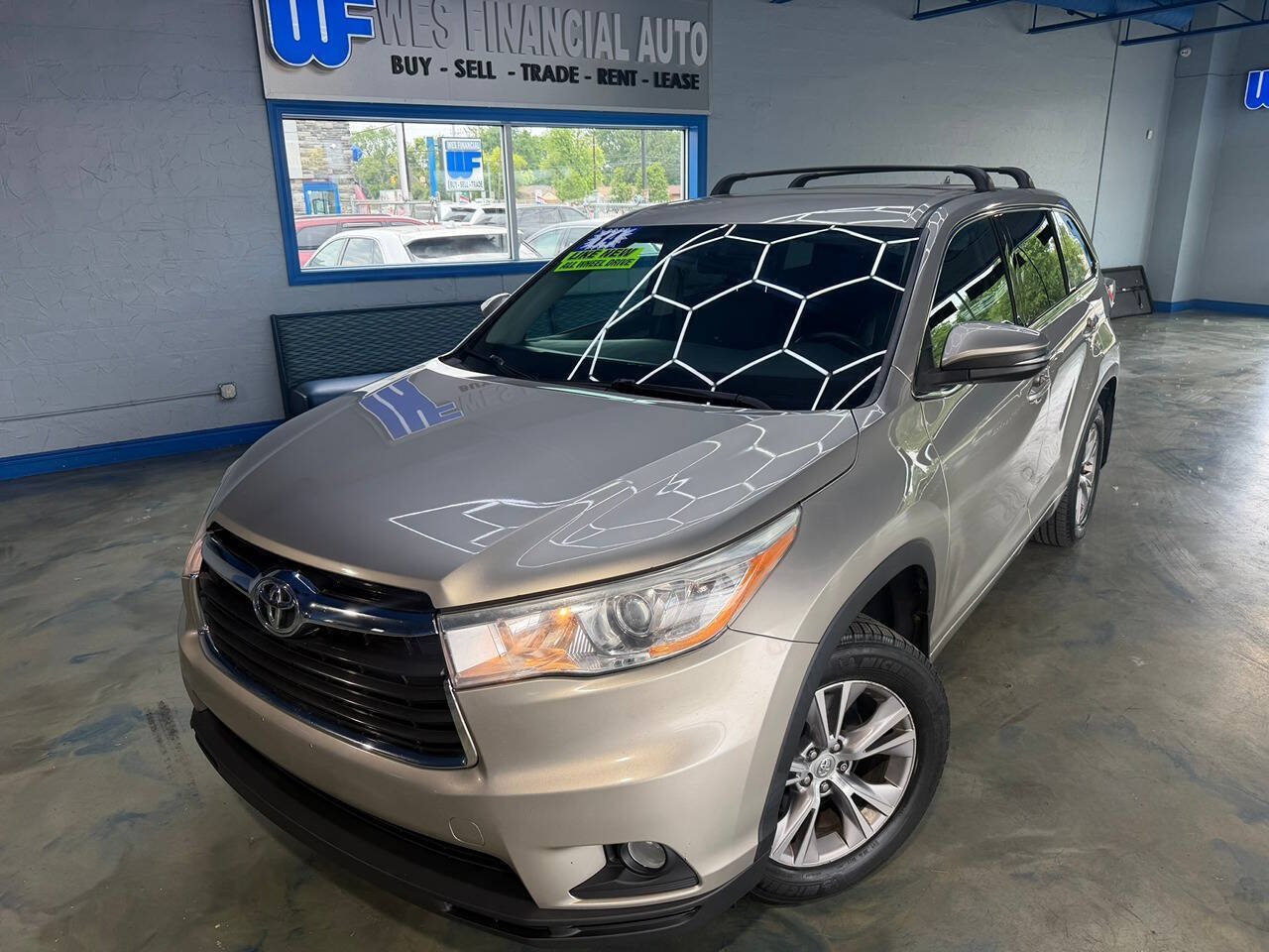 Used 2014 Toyota Highlander LE