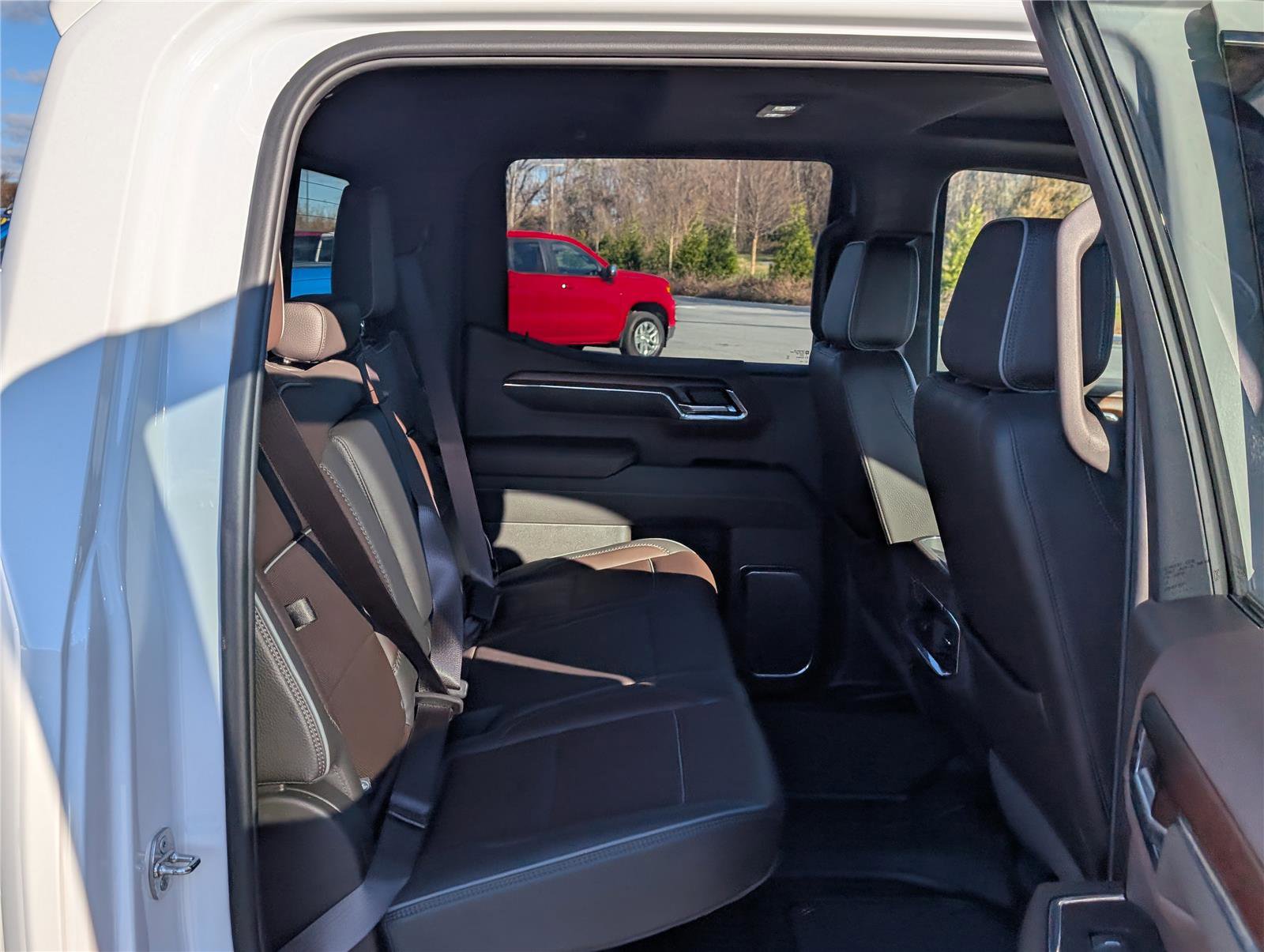 Used 2024 GMC Sierra 1500 Denali w/ Denali Reserve Package image 12