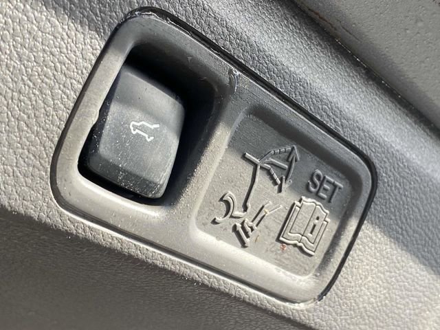 Used 2021 Ford Expedition XLT image 15