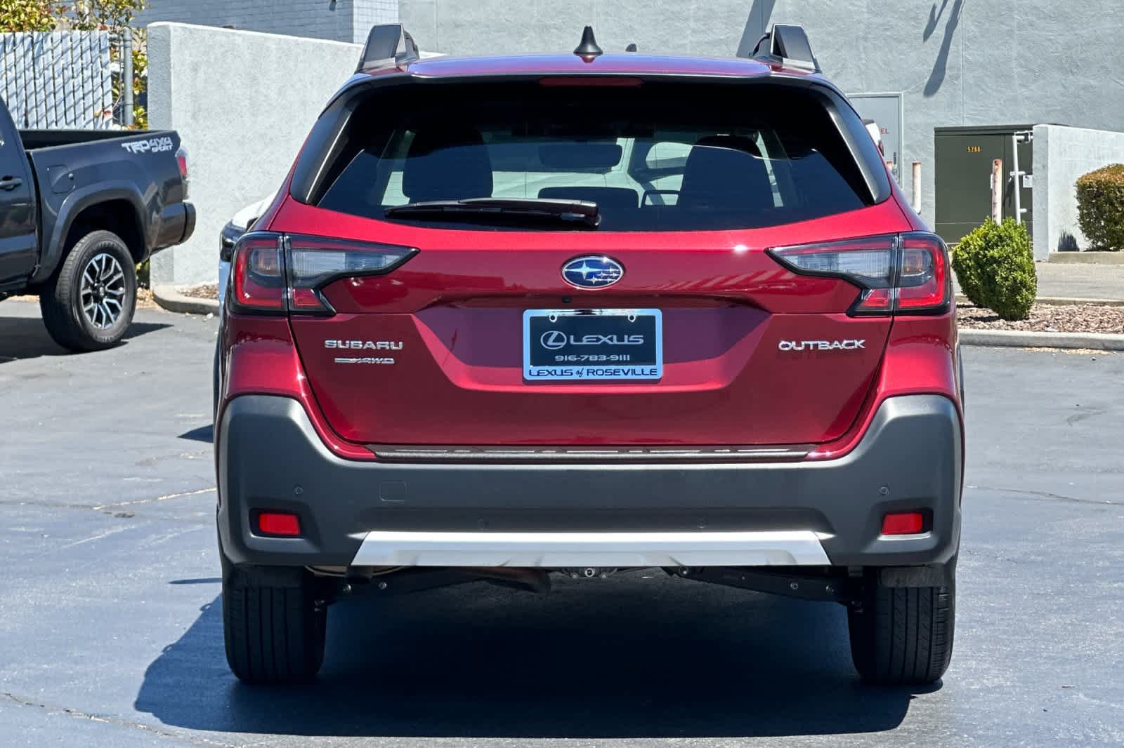 Used 2024 Subaru Outback Limited AWD/4WD image 8