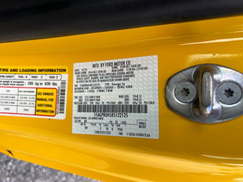 Used 2024 Ford Mustang Convertible image 29