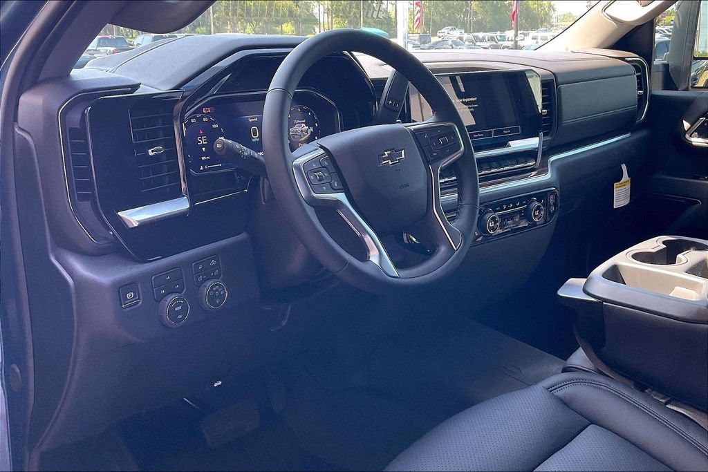New 2026 Chevrolet Silverado 2500 LT w/ Trail Boss Package AWD/4WD image 5
