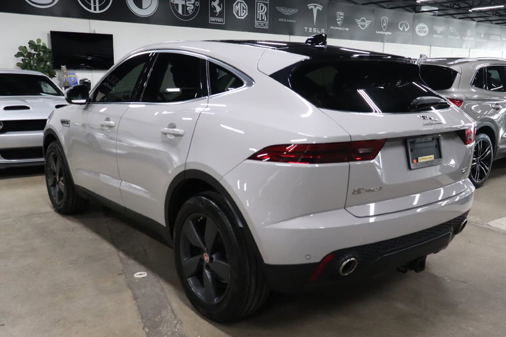 Used 2018 Jaguar E-PACE S image 3