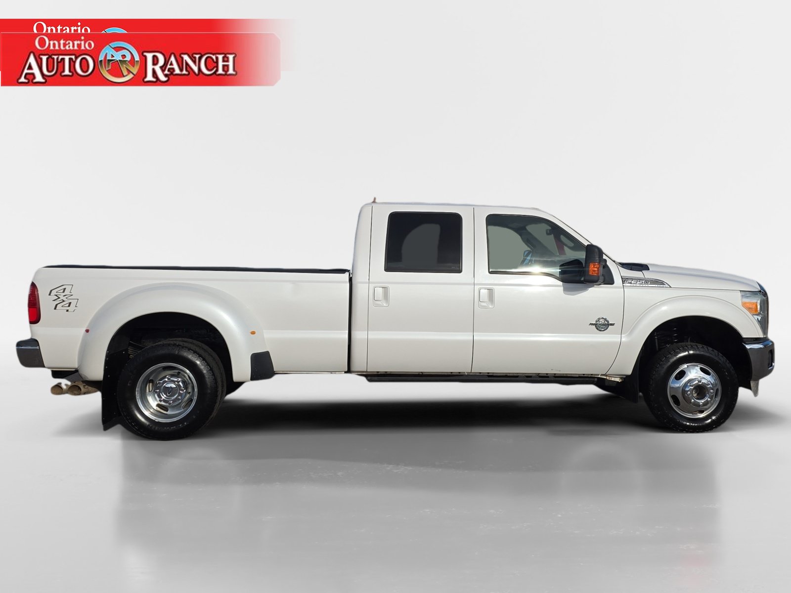 Used 2015 Ford F350 Lariat w/ Lariat Ultimate Package AWD/4WD image 6