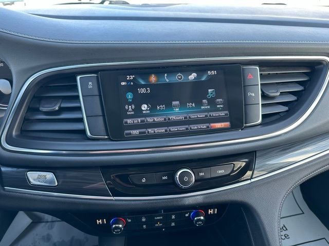 Used 2019 Buick Enclave Essence image 28