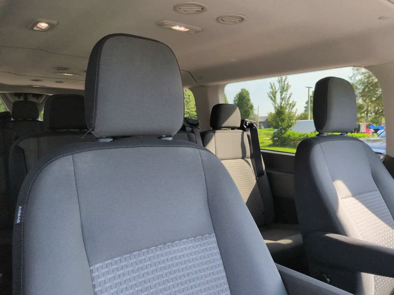 Used 2023 Ford Transit 350 XLT RWD image 7