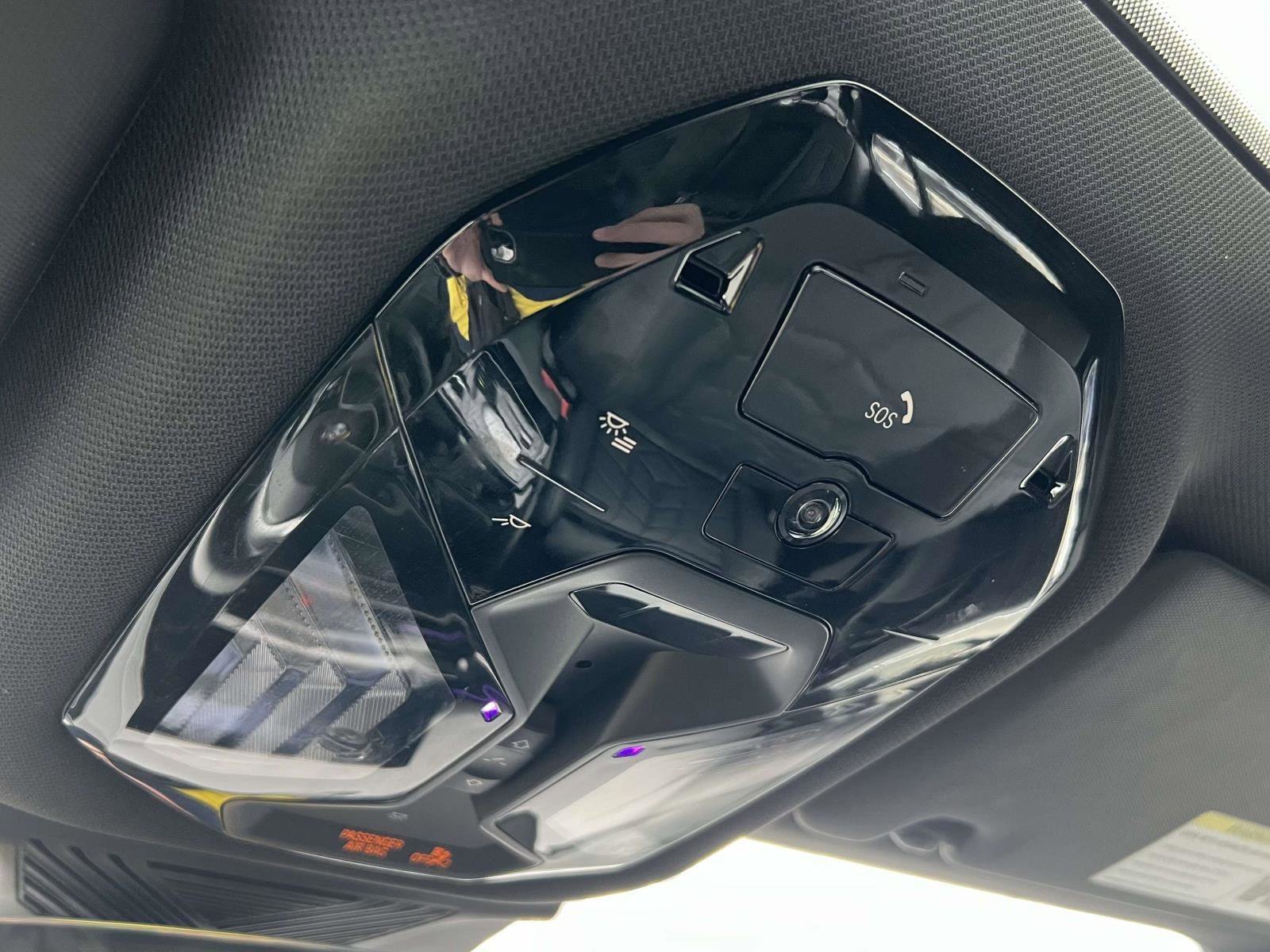 Used 2024 BMW 530i xDrive w/ Premium Package image 35