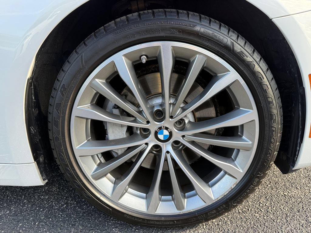 Certified 2023 BMW 530i xDrive w/ Convenience Package AWD/4WD image 18