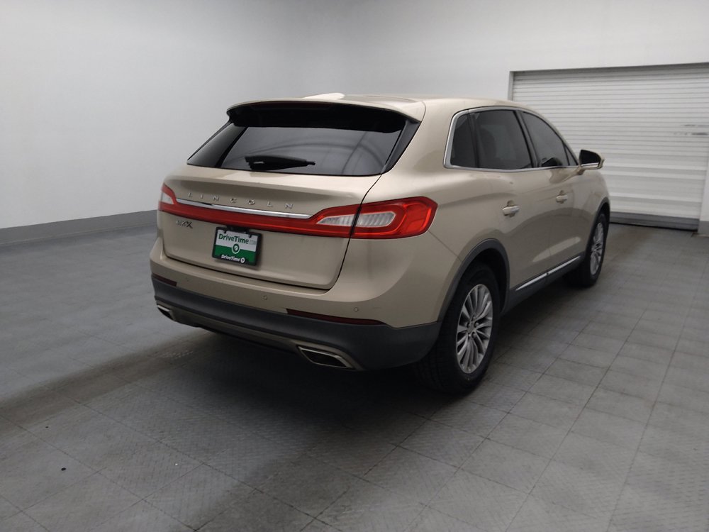 Used 2017 Lincoln MKX Select w/ Select Plus Package FWD image 9