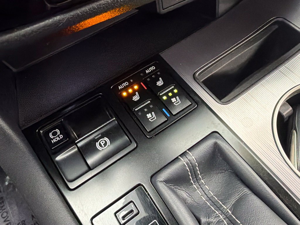 Used 2020 Lexus RX 350 F Sport w/ Accessory Package AWD/4WD image 16