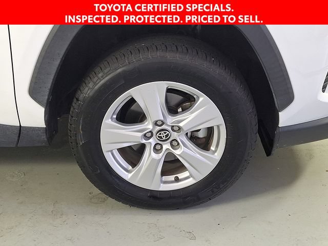Certified 2021 Toyota RAV4 XLE FWD image 9