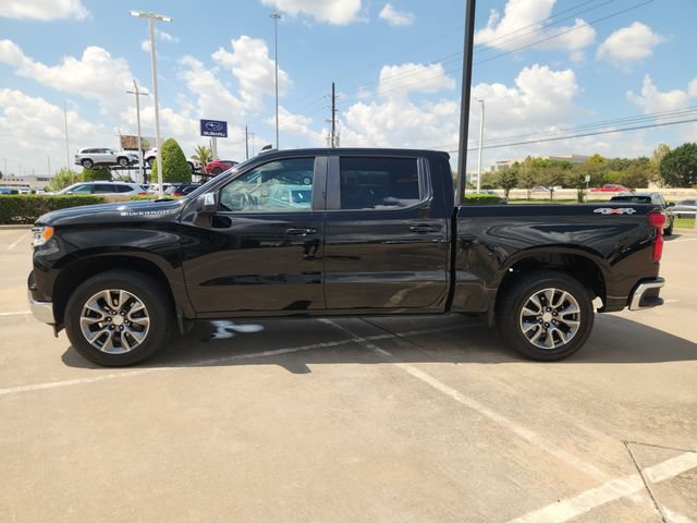 Used 2023 Chevrolet Silverado 1500 LT AWD/4WD image 4