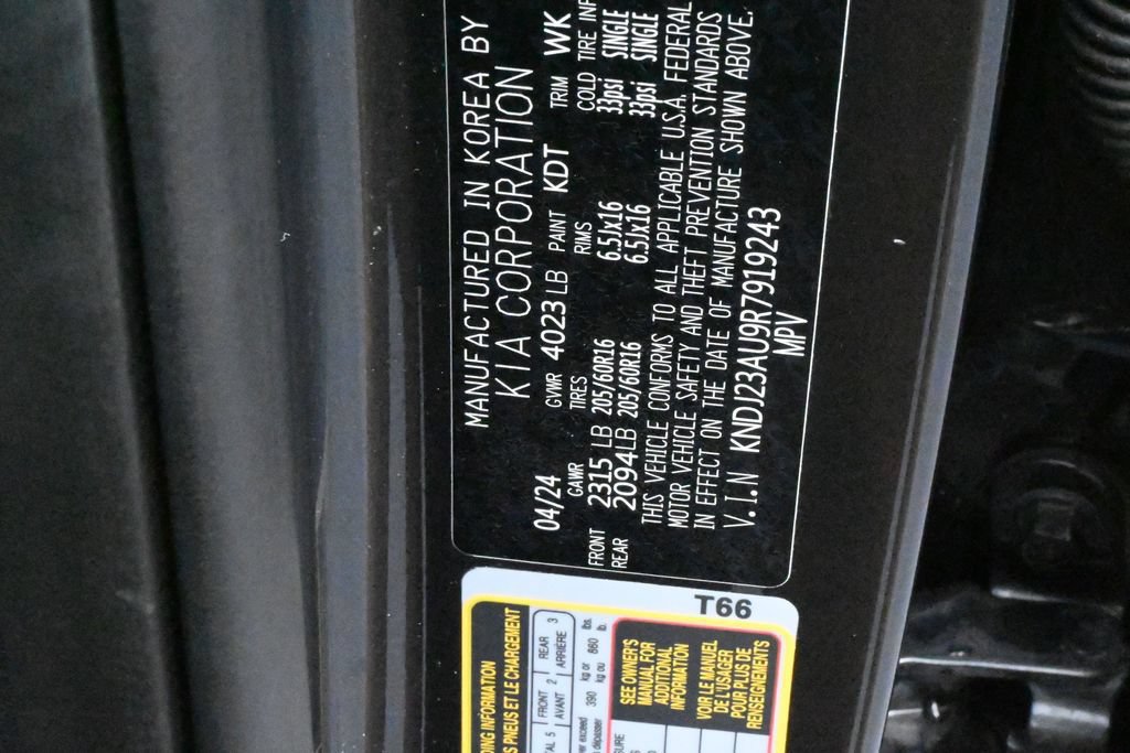 Used 2024 Kia Soul LX w/ Option Group 015 FWD image 18